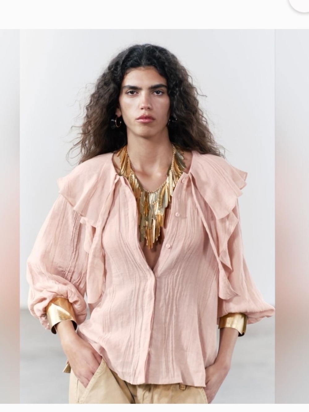 NEW ZARA RAMMIE SUMMER BLOUSE SIZE XS 
🚨 NO DISCOUNT